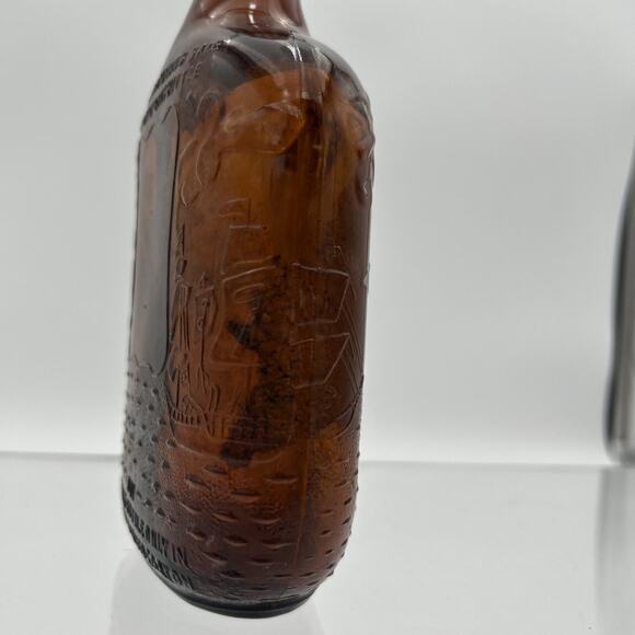 Vintage Amber Brown Bottle Embossed John Paul Jones 1 Pint Whiskey Flask 7.5” - Picture 11 of 16